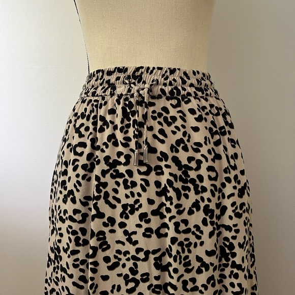 Leopard 🐆 midi skirt - Picture 2 of 4